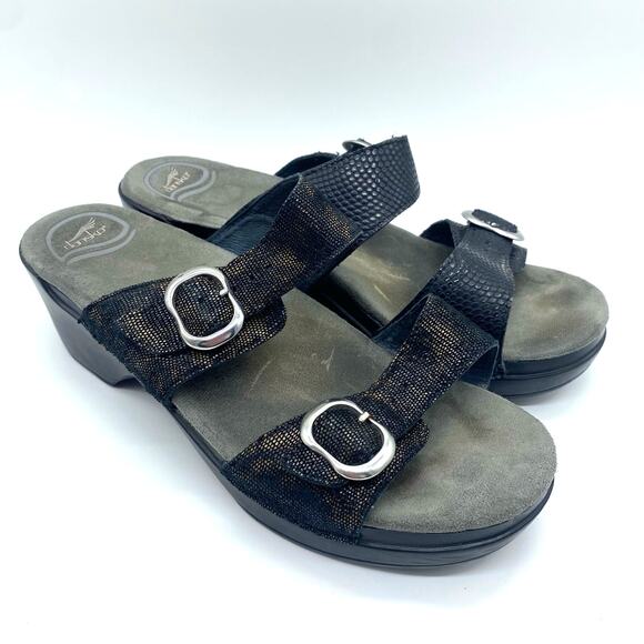 Dansko Women's size 9.5 / 40 Black Animal Print Strappy Buckle Heel Sandals - Picture 1 of 10